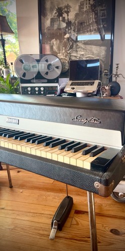 Rhodes mark electric piano - mark,
