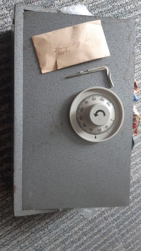 Chubb wall safe - chubb,
