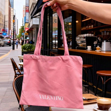 VALENTINO BEAUTY EXCLUSIVE VIP
