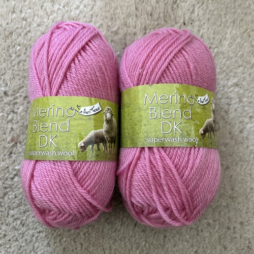 100 merino blend wool 100g - 100%,