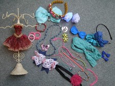 Bundle of childrens girls jewellery hair bands jewellery holder bust mannequin