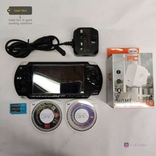 SONY PSP-3003 PLAY STATION PORTABLE HANDHELD GAMING CONSOLE WITH GAMES & CHARGER