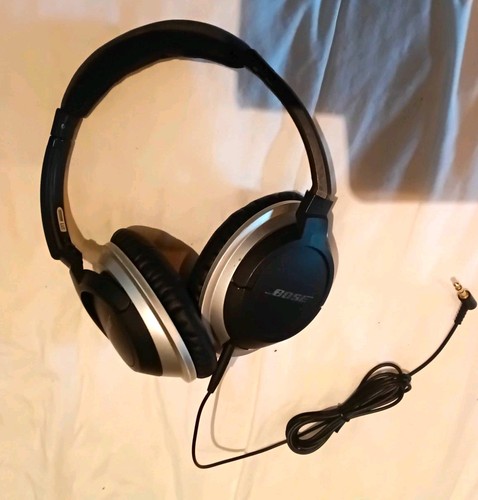 Bose ae2 headphones with cable