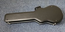 GATOR Guitar Case for Les Paul Type Guitars in mint condition