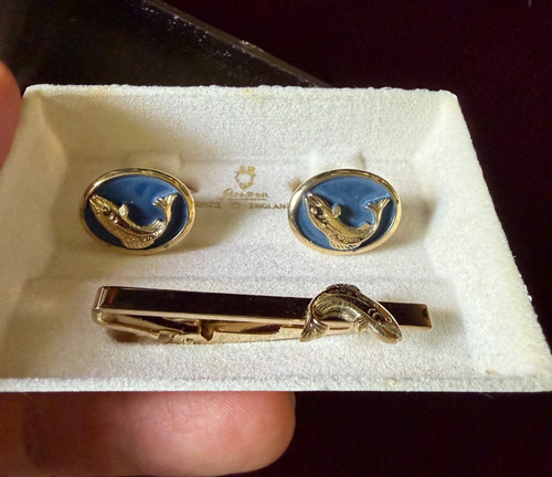 Stratton england whale gold - stratton,