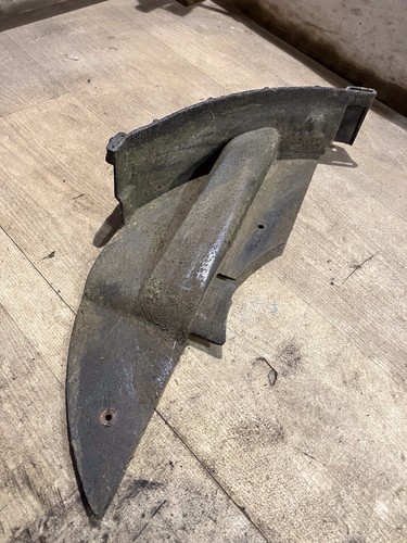 Grass shroud chute atco - grass,