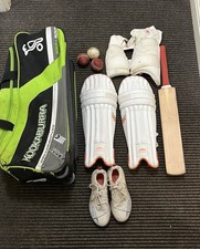 junior cricket set 8-10 Years