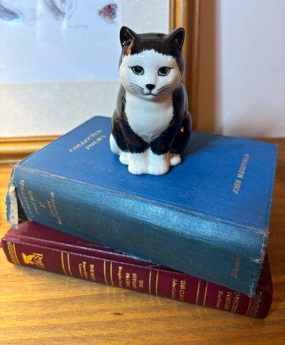 Quail ceramics moggie cat - quail,