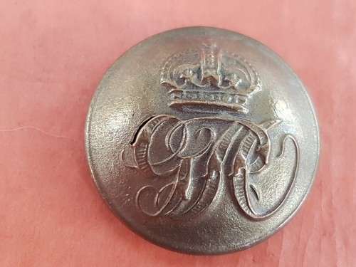 Very nice old military - , button