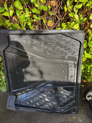 Bmw boot liner - boot,