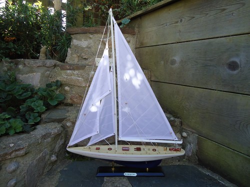 Model yacht enterprise blue - enterprise,