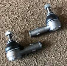 2 x Triumph Vitesse Track Rod
