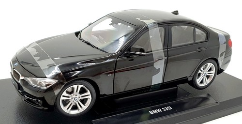 Welly scale diecast - 1/18,