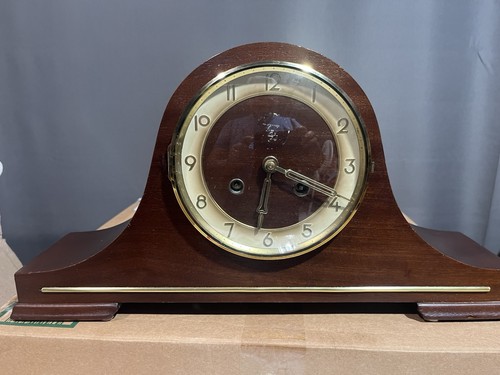 Mantel clock with hermle - mantel,