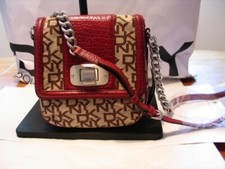 New DKNY Town & Country Red