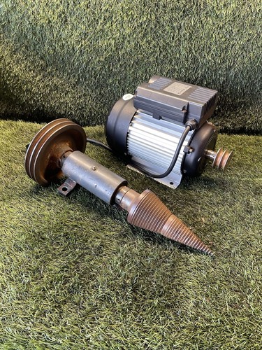 Screw cone threaded - cone, spiral