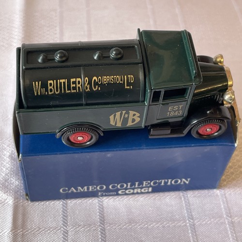 Vtg corgi morris tanker - -,