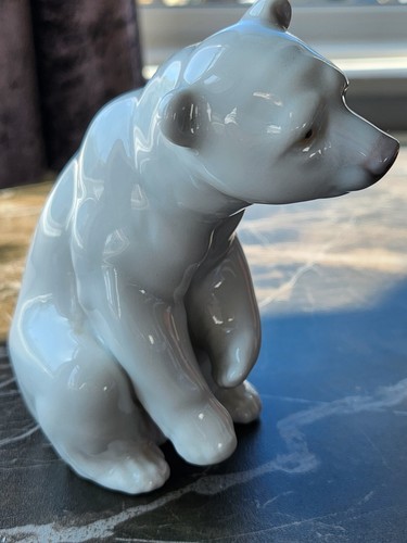 Lladro polar bear - polar, figure