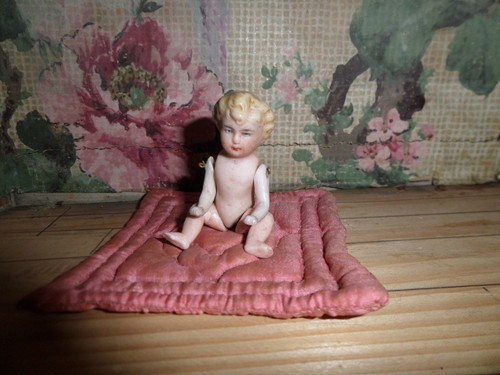 Antique german dolls house - antique,