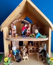 Drei blatter wooden Waldorf dolls house HTF compatible Grimms Ostheimer etc
