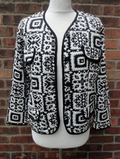 Womens Vintage Strech Knit Fabric Jacket BLack & White Aztec Print. M Petite