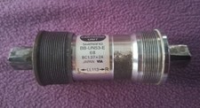 VGC Shimano BB-UN53-E 68mm Shell, 113mm axle Square Taper Bottom bracket, E-Type