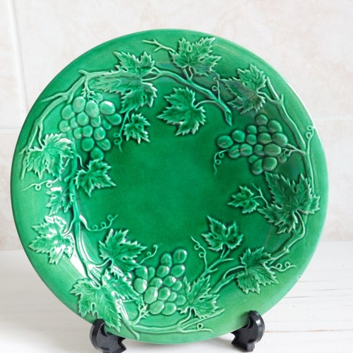 Vintage embossed grape vine - embossed,
