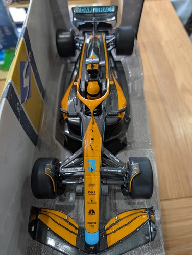 Solido scale diecast - scale,