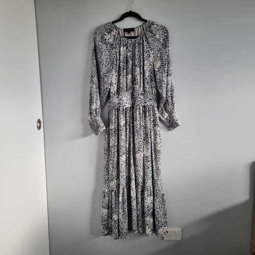 Excellent condition basque - excellent,