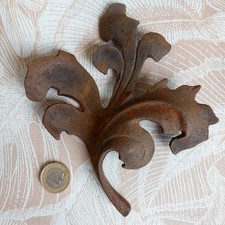 1 OLD VINTAGE WROUGHT IRON LEAF WELDABLE GATE FENCE TOPPER GARDEN ART SALVAGE 