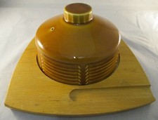 Wyncraft Cheese Dish  Honey