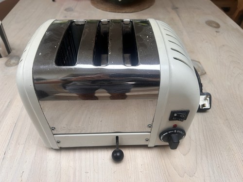 Dualit slice toaster - dualit, 3-slice