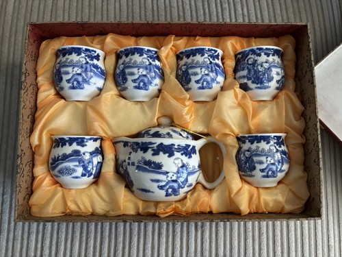 Traditional chinese tea set - tea,