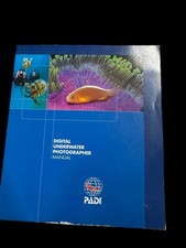 Padi Digital Underwater Photographer Manual 2005 Book