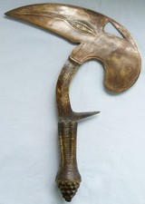 EXCELLENT LARGE AFRICAN TRIBAL FANG CEREMONIAL THROWING AXE