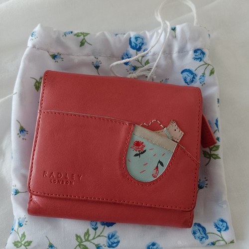 Radley dog pocket purse - in,