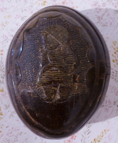 Antique coconut carved - antique,