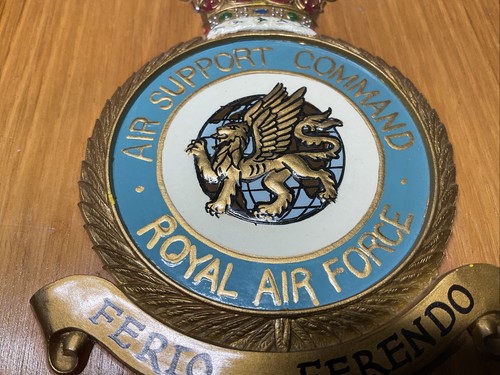 Vintage hand painted royal - hand, air