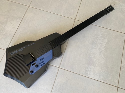 Casio digital guitar - casio,