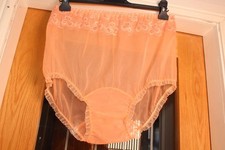VTG 60S PEACH ULTRA SHEER NYLON HIGH WAIST KNICKERS, FULL BUM PANTIES, 18-20
