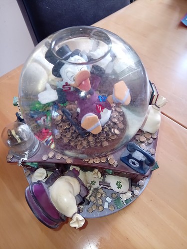 Snowglobe disney scrooge - disney,
