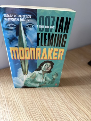 James bond 007 moonraker - james,
