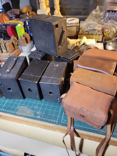 Joblot brownie box cameras - joblot,