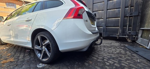 Volvo v60 desigin rear - r,