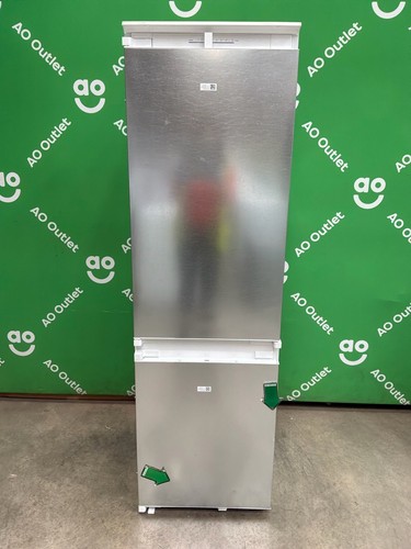 Bosch integrated fridge - bosch,
