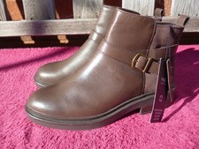 Marks & Spencers Insolia Brown Leather Ankle Boots Size 5.5 UK Wide Fit BNWT.