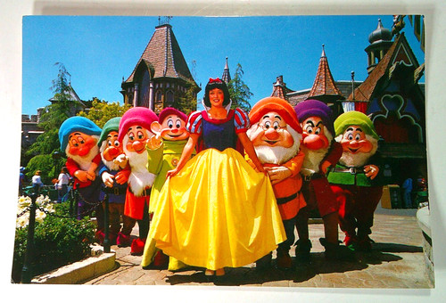 Vintage disneyland snow white - vintage,