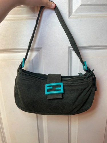 Vintage fendi baguette wool