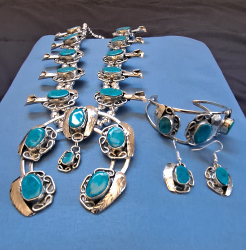 Huge blue jadeite silver - huge,
