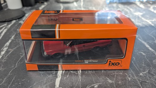 Ixo 1980 volvo 242 custom - 242,